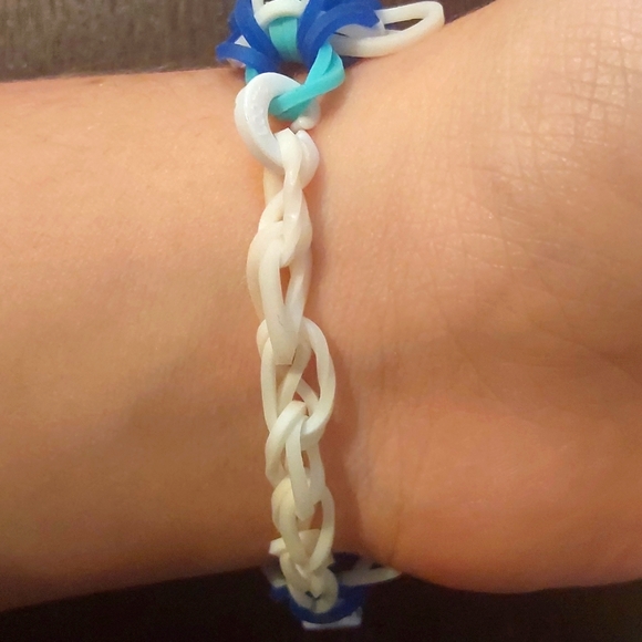Arctic wolves fan bracelet (ladder with beads) - Picture 5 of 5